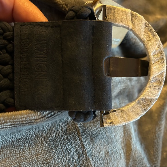 NWT Arielle Navy Blue Faux Suede Woven Fashion Belt - Picture 6 of 7